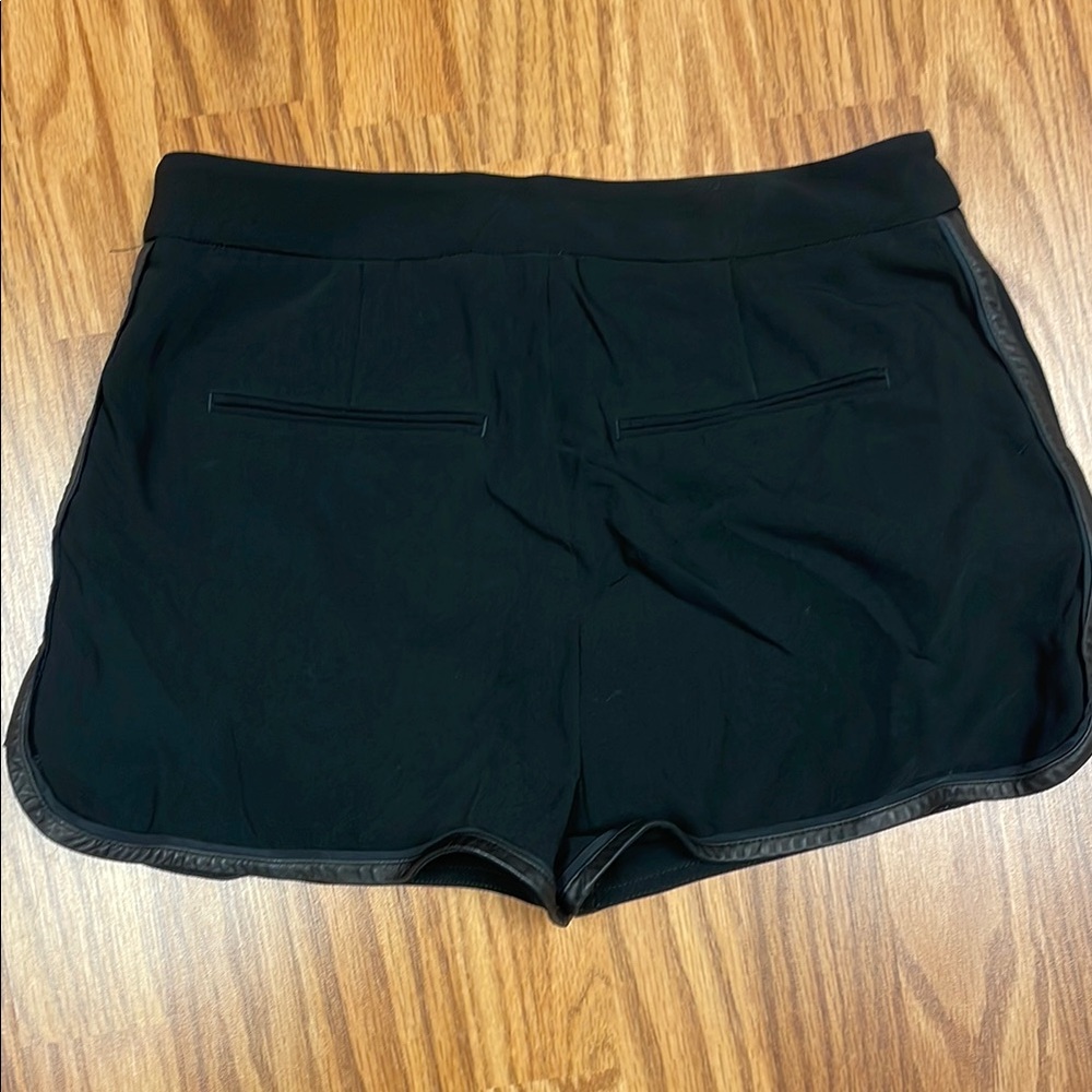 rag & bone Black Shorts Sleek Design - Picture 3 of 6
